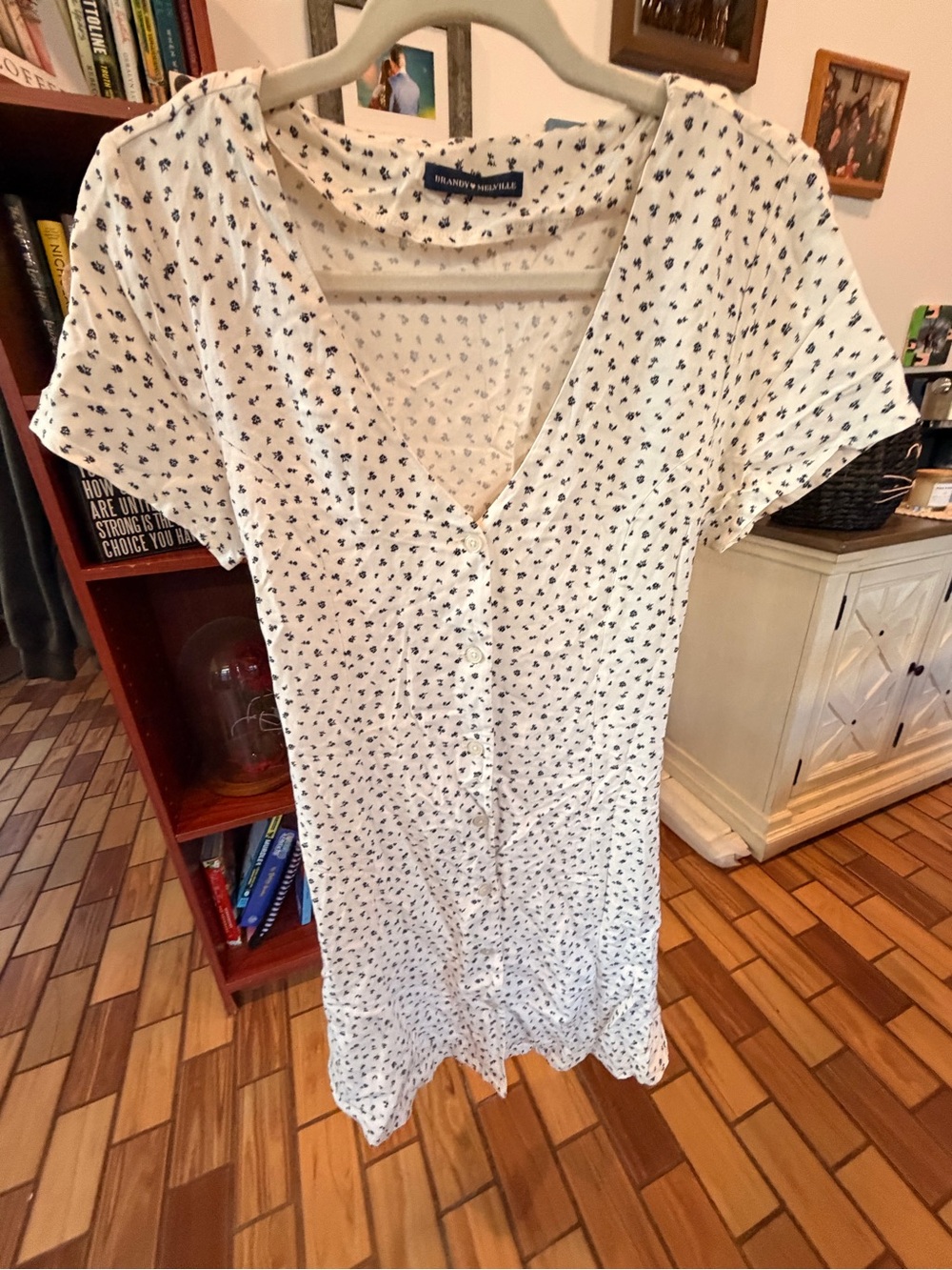 Brandy Melville White Short-Sleeve Button Dress Top with Navy Micro Floral